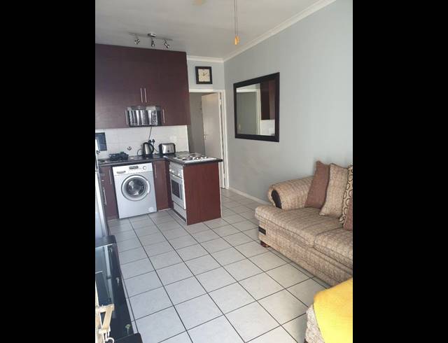 1 BEDROOM APARTMENT TO LET IN TABLE VIEW